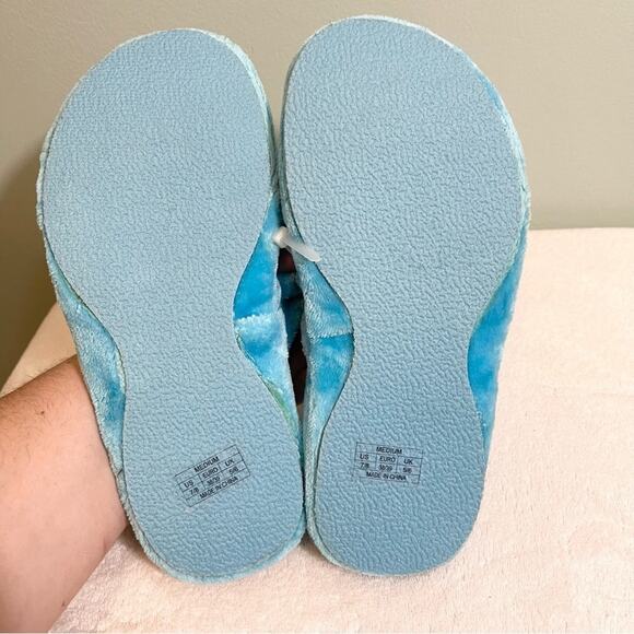 Womens Faux Fur Open Toe Flat Slip-On Thong Slippers Blue Medium NWOT - Picture 8 of 10